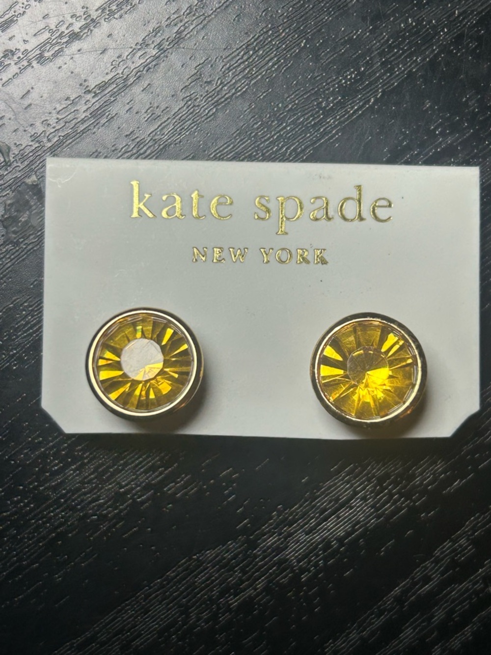 Kate Spade Yellow Crystal Stud Earrings NWT – Gold‑Tone, On Card